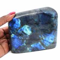 Pierre de Labradorite polie naturelle