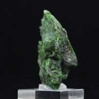 Chromediopside naturel