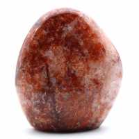 Piedra ornamental de cuarzo rojo de Madagascar