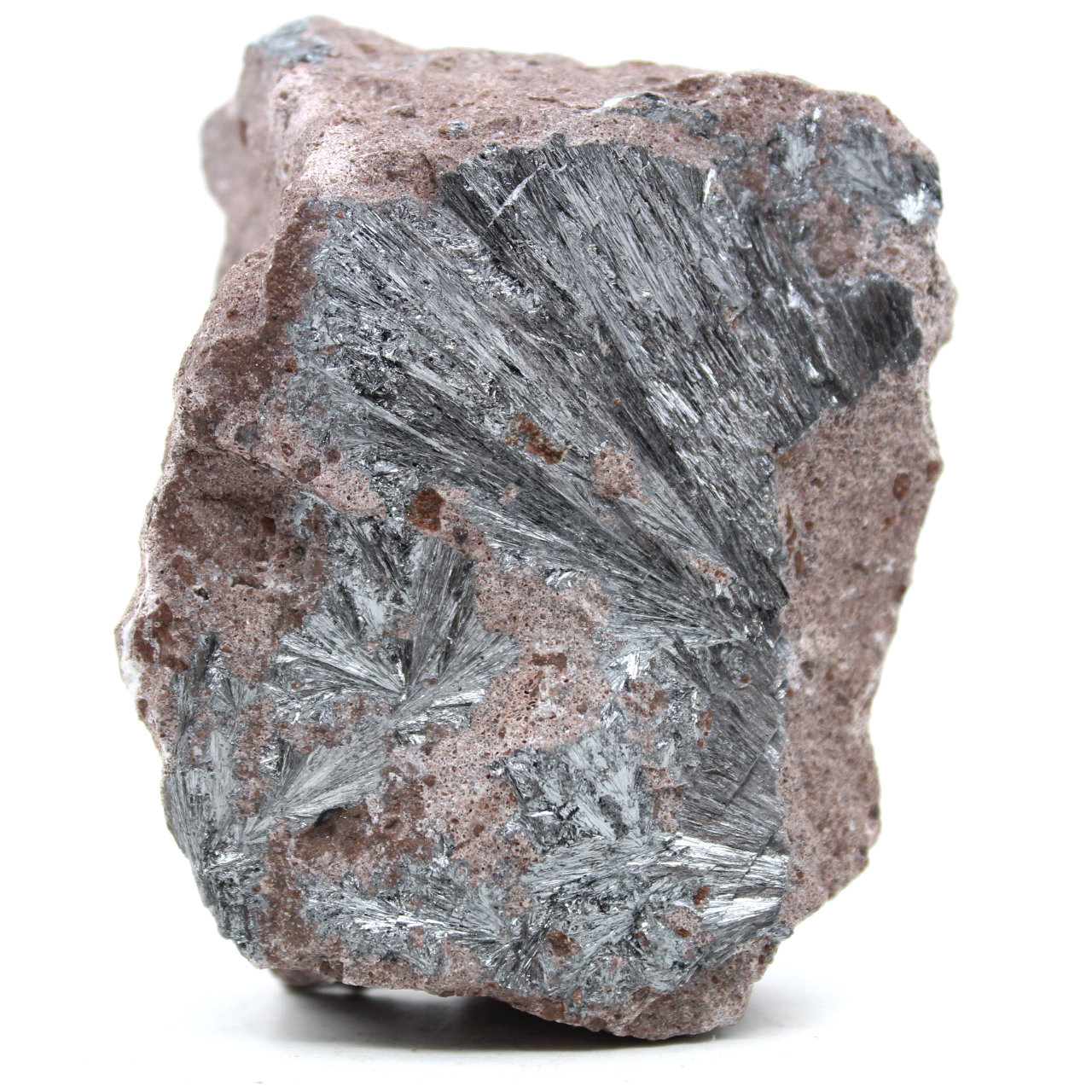 Raw pyrolusite rock