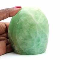 Roca pulida fluorita verde