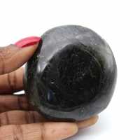 Galet en roche de Labradorite