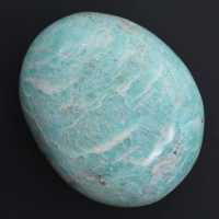 Galet en amazonite