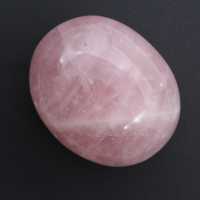 Ciottolo di quarzo rosa