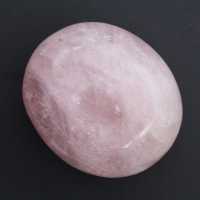 Galet en quartz rose