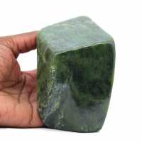 Pedra polida de jade nefrita