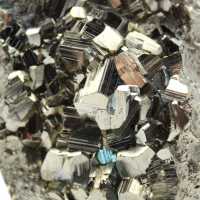 Cristaux de pyrite