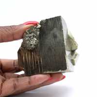 Pyrite grand cristal cubique