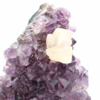 Amethystdruse und Calcit