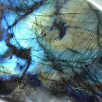 Pierre en labradorite