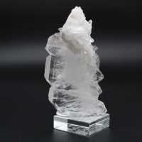 Quartz faden sur socle