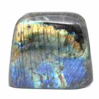 Labradorite polie