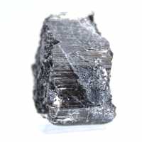 Cristal de tourmaline noire brut