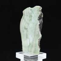Pierre d’Aragonite verte naturelle en tranche