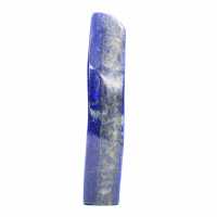 Ornement en lapis-lazuli poli d’Afghanistan