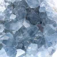 Célestite bleue de Madagascar géode naturelle