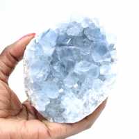 Célestite bleue de Madagascar géode naturelle