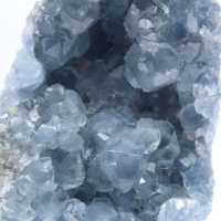 Cristaux de célestite bleue de Madagascar