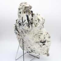 Mica et tourmaline sur quartz blanc d’Afghanistan