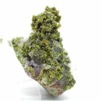 Spécimen naturel d’épidote verte du Maroc