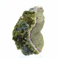 Épidote verte du Maroc sur gangue fine