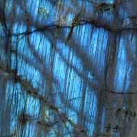 Esemplare di labradorite lucidata, roccia minerale decorativa