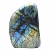 Ornamento in labradorite lucidata, pietra naturale da collezione