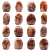 Roche polie en quartz rouge