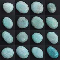 Galet en amazonite
