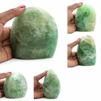Forme libre de fluorite verte