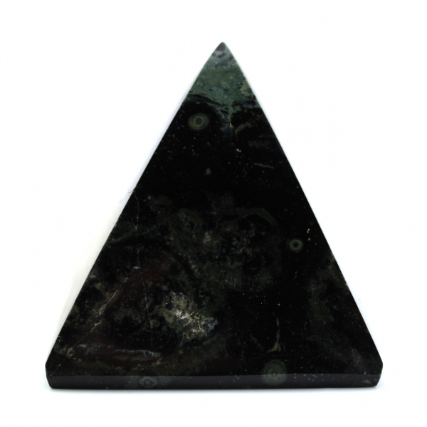 Kambamba-jaspis-pyramide