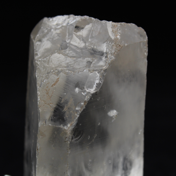 Raw rock crystal