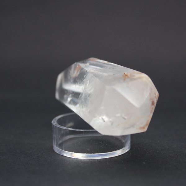 Bitterminated quartz with inclusion