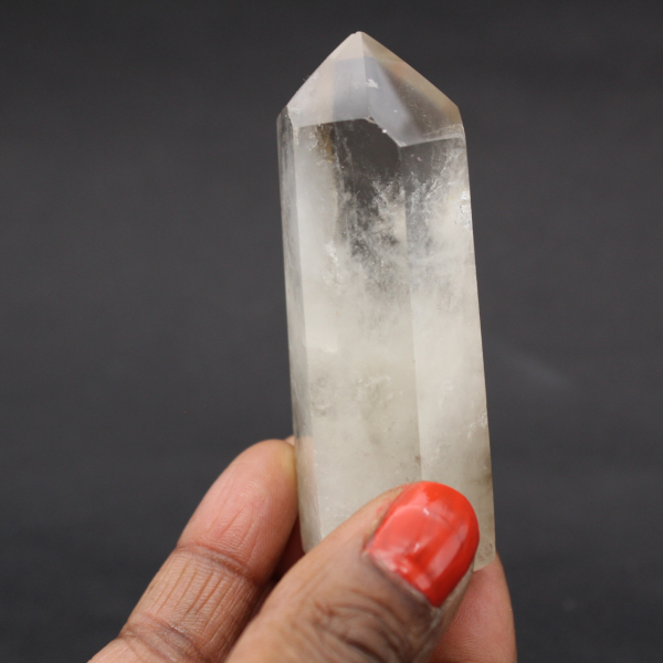 Prisme de quartz légèrement fumé