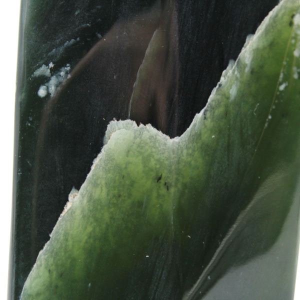 Jade néphrite polie de décoration