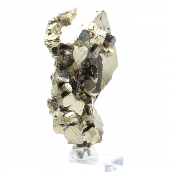 Crystallized pyrite on base