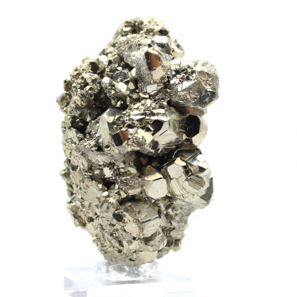 Cristallisation de pyrite sur socle