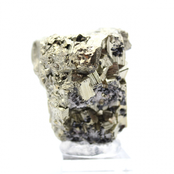 Pyrite cristallisée sur socle