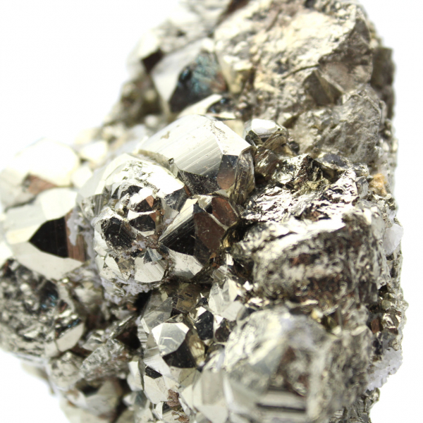 Cristaux naturels de pyrite