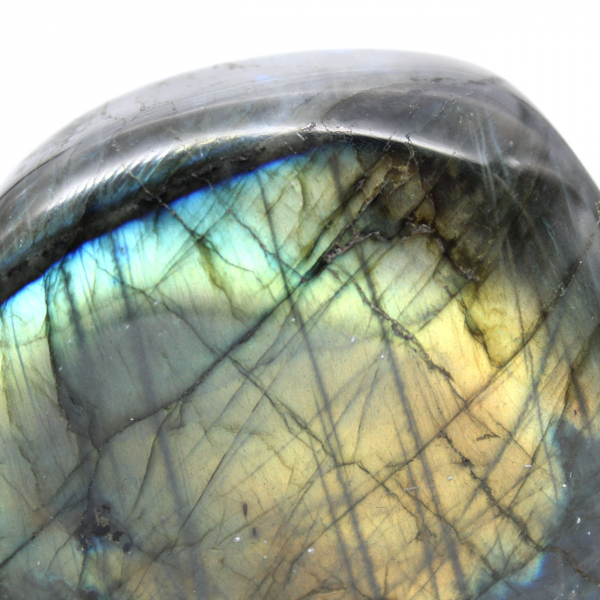 Pietra labradorite lucida a forma libera