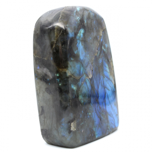 Pierre en Labradorite polie naturelle