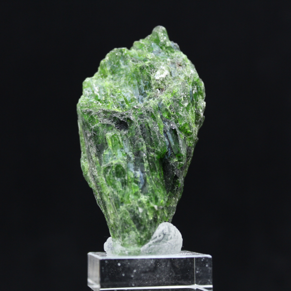 Roche chromediopside
