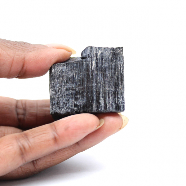 Cristal de tourmaline noire brut