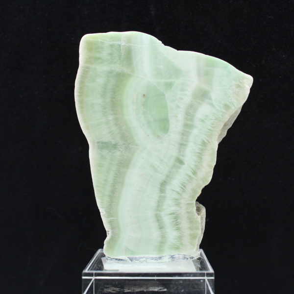 Tranche polie d’Aragonite verte minéral brut de qualité