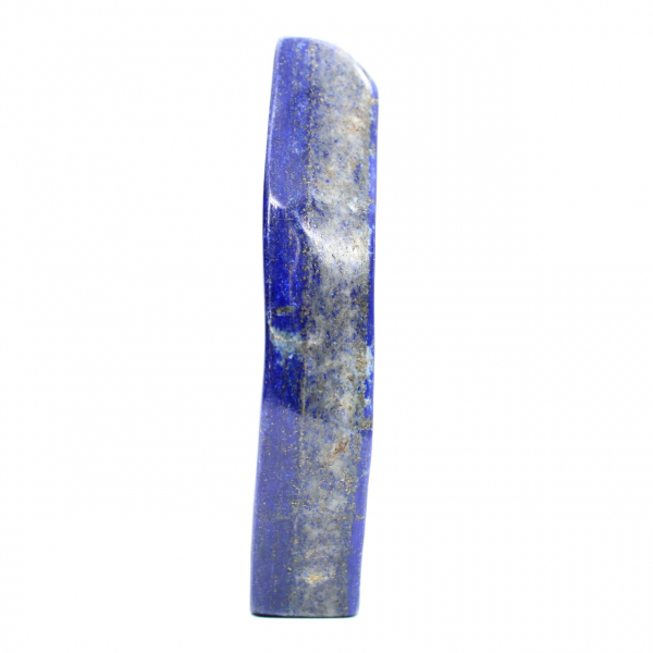 Ornement en lapis-lazuli poli d’Afghanistan