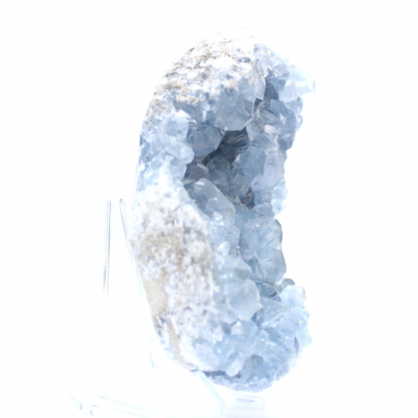 Cristaux de célestite bleue de Madagascar
