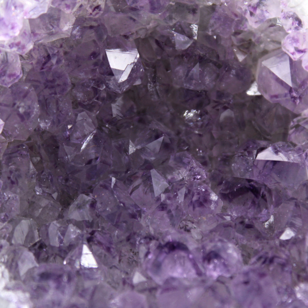 Améthyste Brésil : Spécimen Brut pour Décoration Naturelle