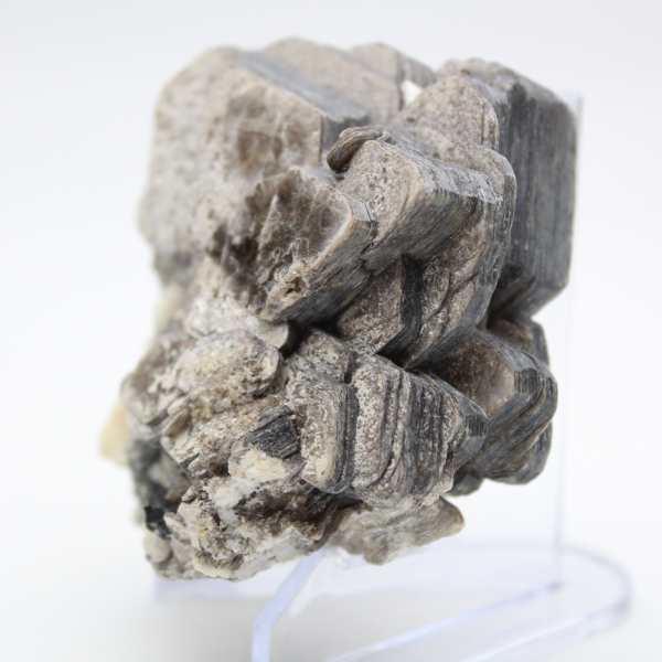 Mica et tourmaline sur quartz brut afghan