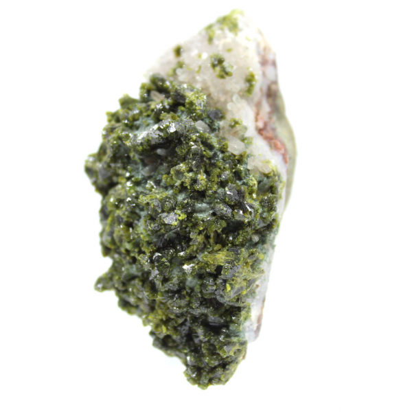 Marokkanische Epidotkristalle auf natürlicher Matrix