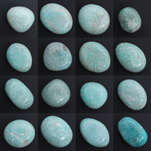 Galet en amazonite